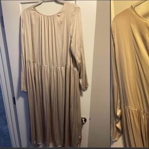 Champagne colored dress! Worn 1x